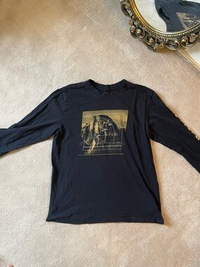North Face Men’s Black Long-Sleeve Shirt